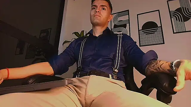 ALPHA_DOMINUS_ Шоу с уебкамера