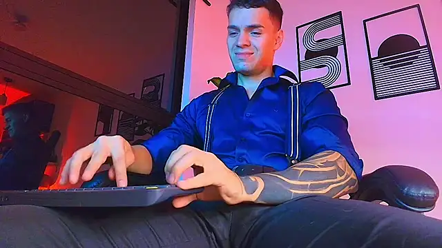 Show de ALPHA_DOMINUS_ na webcam