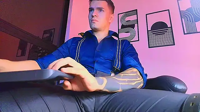 ALPHA_DOMINUS_ 웹캠 쇼