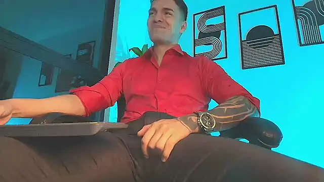 عرض كام ALPHA_DOMINUS_