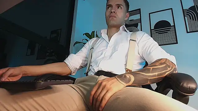 ALPHA_DOMINUS_ Show Webcam