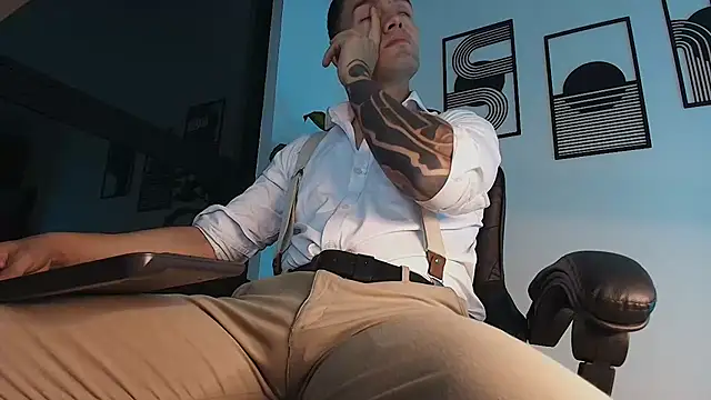 Show Webcam de ALPHA_DOMINUS_