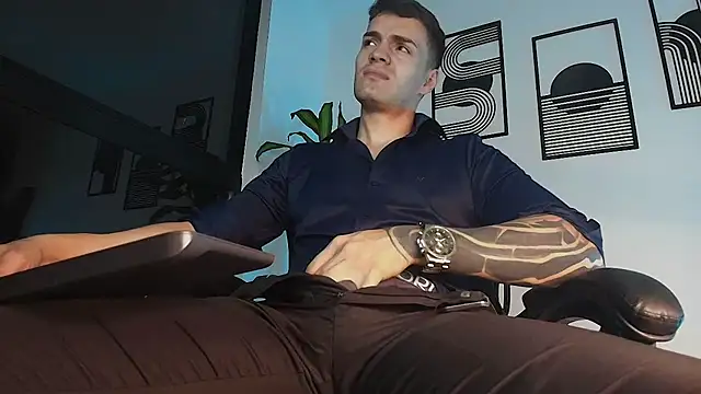 Show de ALPHA_DOMINUS_ na webcam