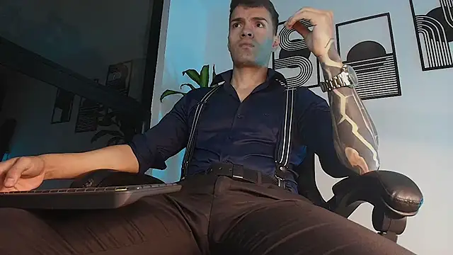 ALPHA_DOMINUS_ Pertunjukan Webcam