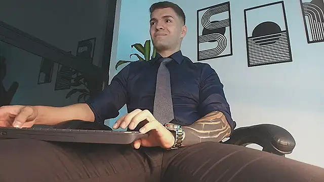 Show de ALPHA_DOMINUS_ na webcam