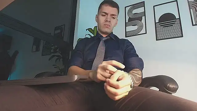 ALPHA_DOMINUS_: вебкам-шоу