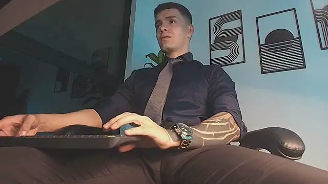 ALPHA_DOMINUS_'s Webcam Show