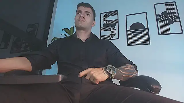 Show de ALPHA_DOMINUS_ na webcam
