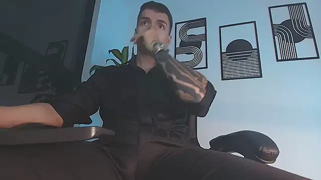 Вебкам-шоу ALPHA_DOMINUS_