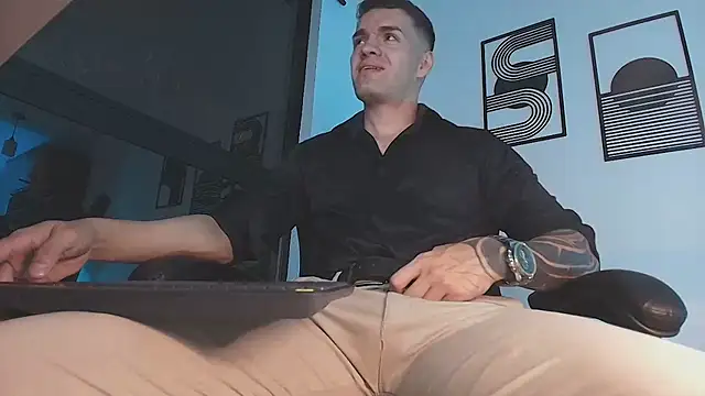 ALPHA_DOMINUS_ webcam show