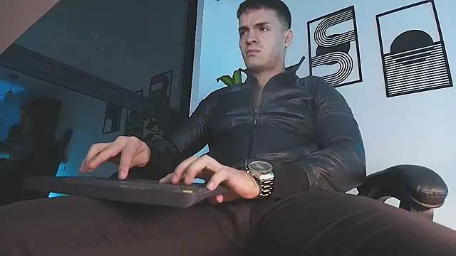 ALPHA_DOMINUS_ 网络视讯表演
