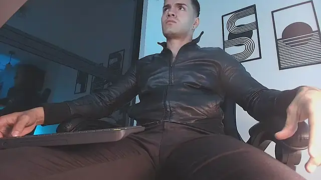 ALPHA_DOMINUS_ 网络视讯表演