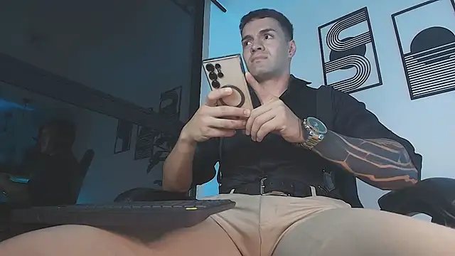 ALPHA_DOMINUS_ Pertunjukan Webcam