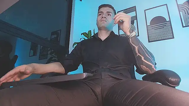 Pokazy przed kamerką – ALPHA_DOMINUS_