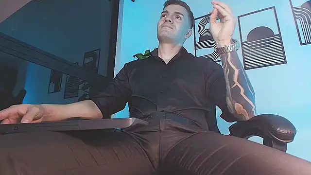 Show de ALPHA_DOMINUS_ na webcam