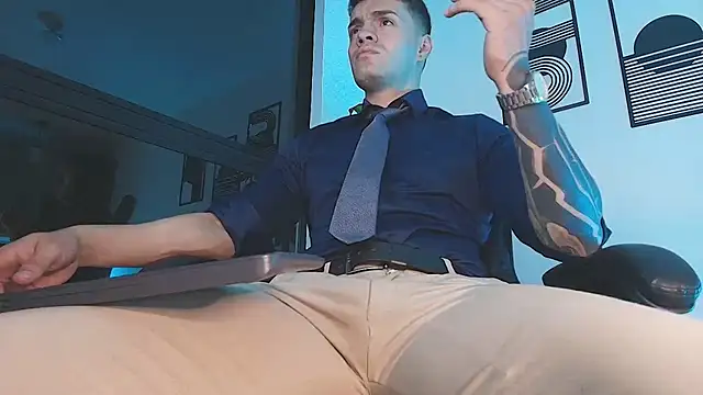 عرض كام ALPHA_DOMINUS_