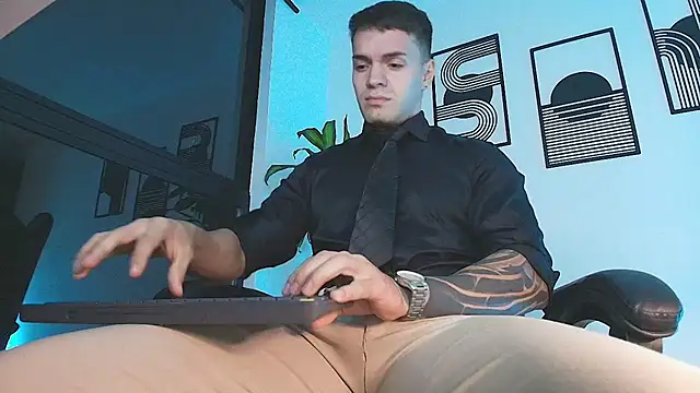 ALPHA_DOMINUS_ 웹캠 쇼