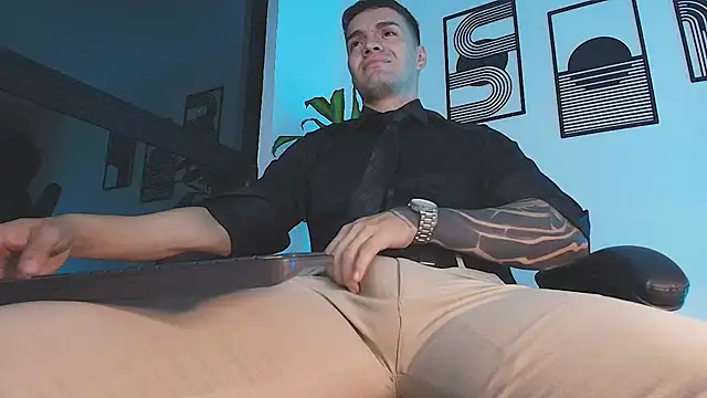 ALPHA_DOMINUS_ Webcam-Show