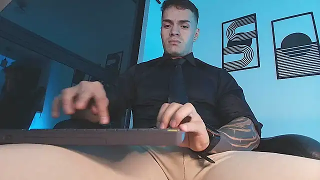 ALPHA_DOMINUS_ 网络视讯表演