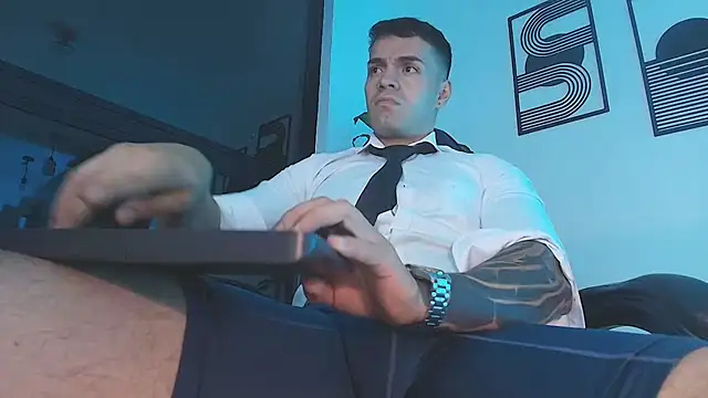 ALPHA_DOMINUS_'s Webcam Show
