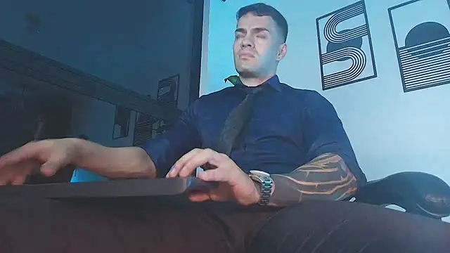 ALPHA_DOMINUS_ Webcamshow