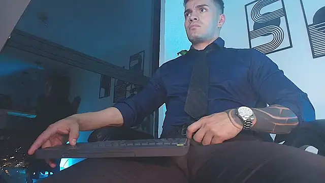 ALPHA_DOMINUS_ Show Webcam