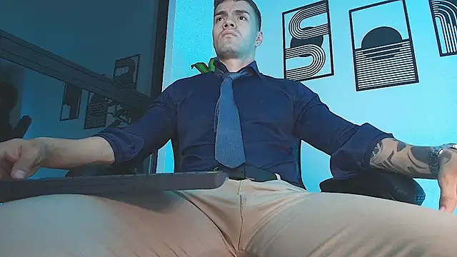 ALPHA_DOMINUS_ Webcam Show