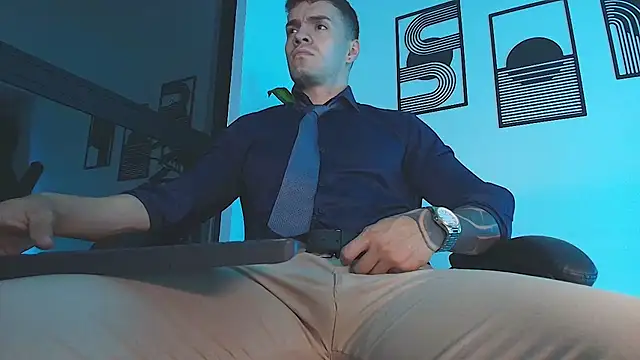 ALPHA_DOMINUS_ Show Webcam