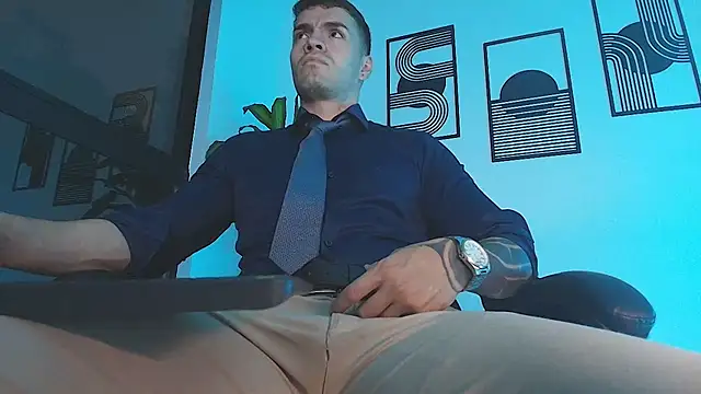ALPHA_DOMINUS_ Adlı Modelin Web Kamerası Şovu