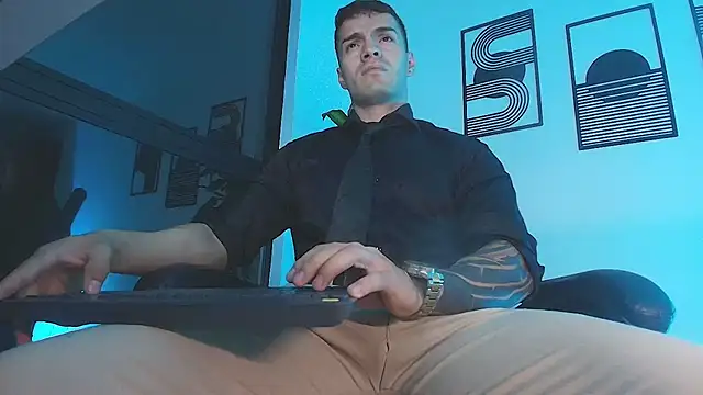ALPHA_DOMINUS_ 웹캠 쇼