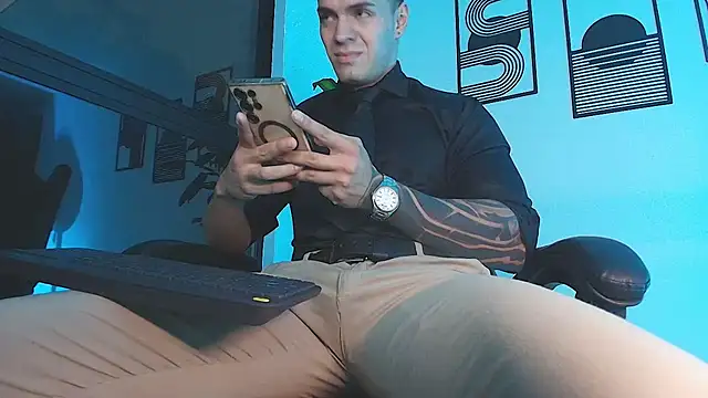 ALPHA_DOMINUS_'s Webcam Show