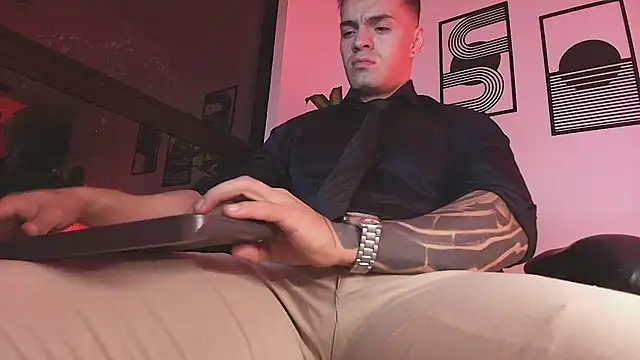 ALPHA_DOMINUS_ Webcamshow