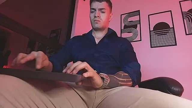 ALPHA_DOMINUS_'s Webcam Show