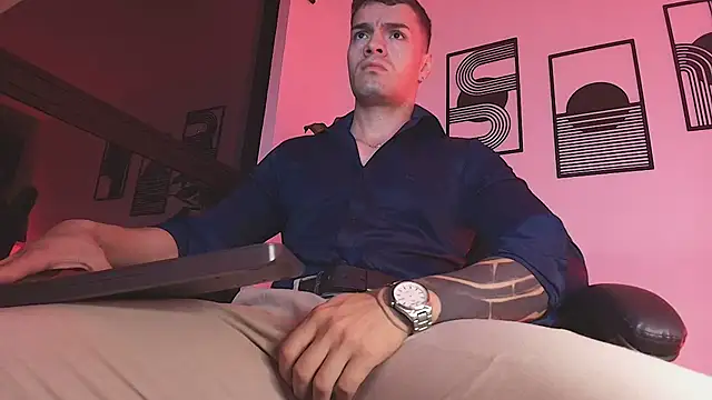 ALPHA_DOMINUS_ 网络视讯表演