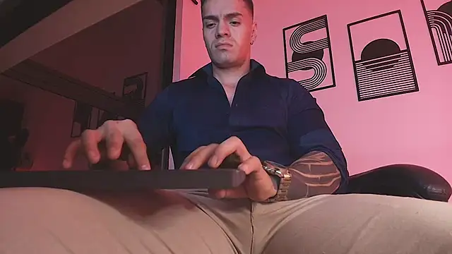 ALPHA_DOMINUS_ Pertunjukan Webcam