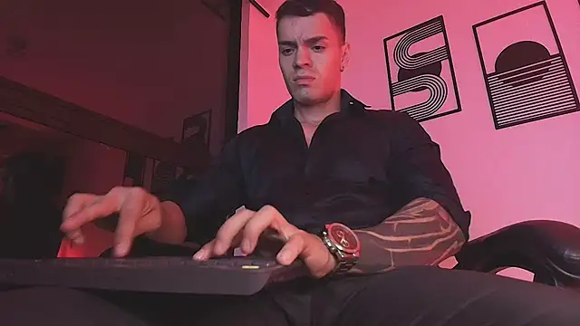 ALPHA_DOMINUS_ 网络视讯表演
