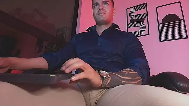 Show webcam de ALPHA_DOMINUS_