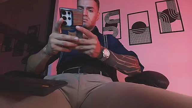 Вебкам-шоу ALPHA_DOMINUS_