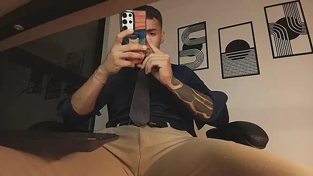 ALPHA_DOMINUS_ Webcamshow