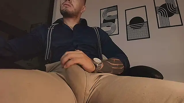 ALPHA_DOMINUS_ Show Webcam