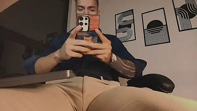 ALPHA_DOMINUS_ 웹캠 쇼