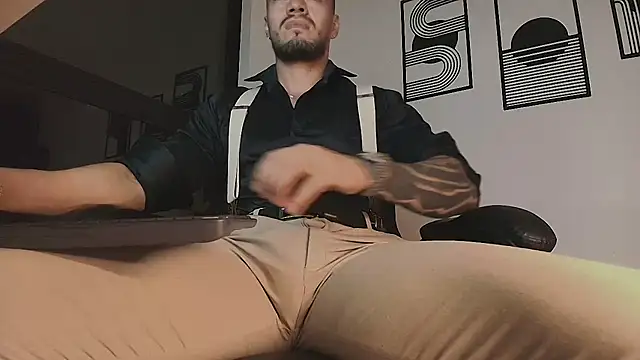 ALPHA_DOMINUS_ Show Webcam