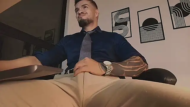 Webkamerová show ALPHA_DOMINUS_