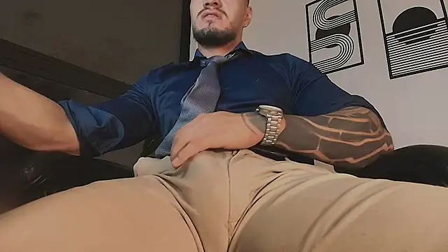 ALPHA_DOMINUS_ Adlı Modelin Web Kamerası Şovu