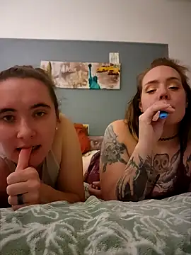 Show modela AndHerXO na web-kameri