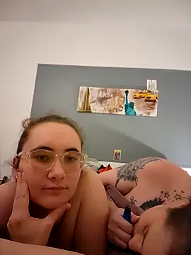 AndHerXOのウェブカメラショー