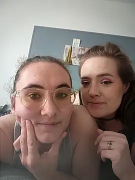 AndHerXO's Webcam Show