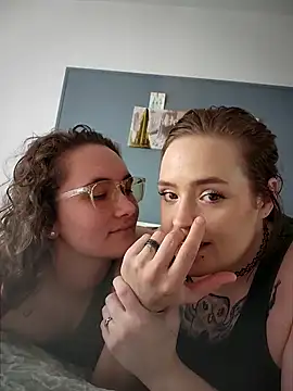 AndHerXO's Webcam Show