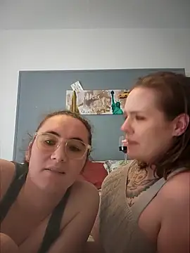 AndHerXO's Webcam Show