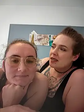 AndHerXO's Webcam Show